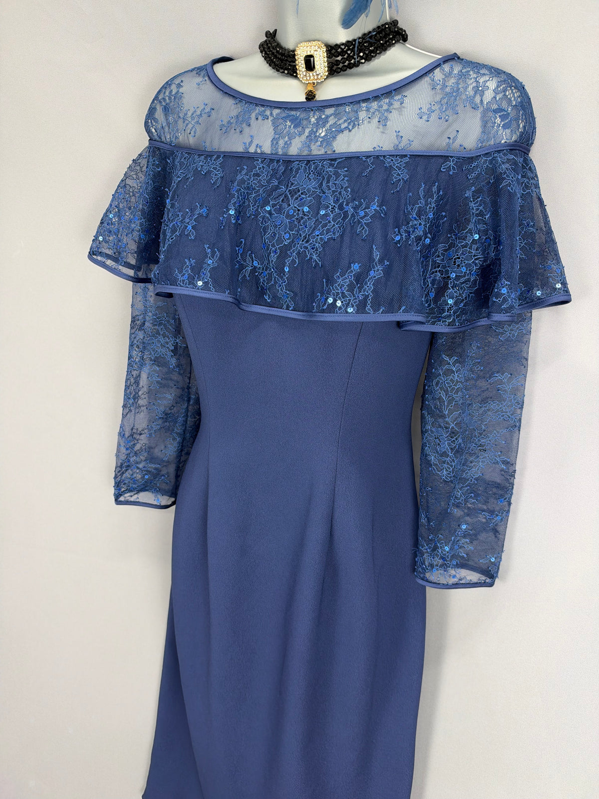 New Veromia navy lace mother of the bride/groom padded bust wedding  dress uk 10