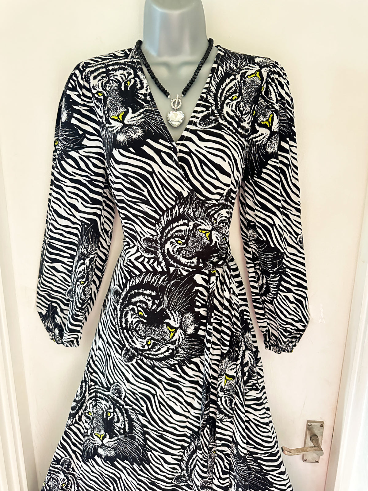 Karen millen mono lion/zebra print wrap style long stunning dress size 8