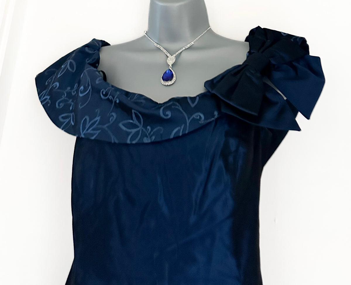 Chou Chou midnight blue embroidered/bow detail occasion long evening dress size 14