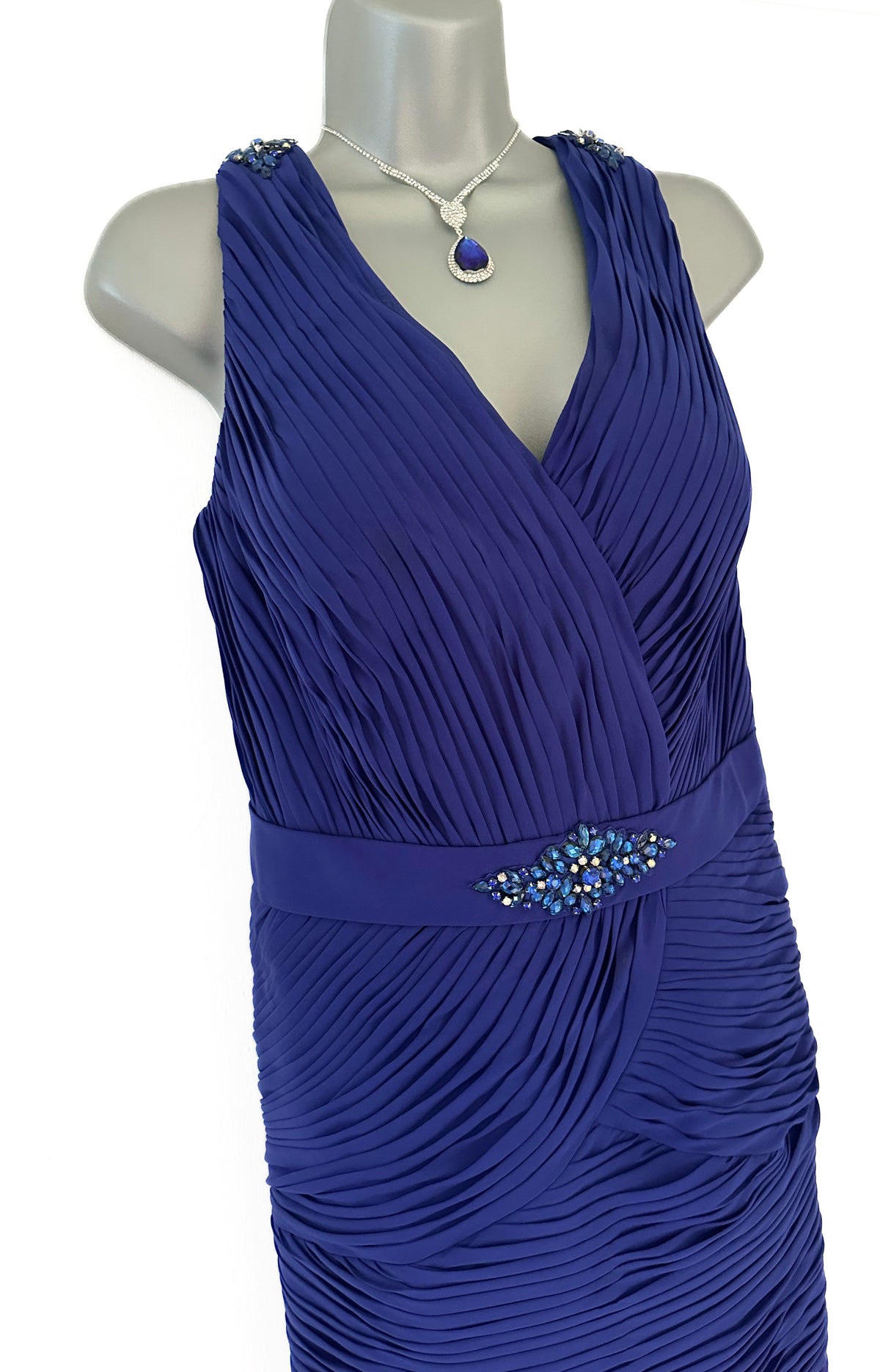 Veni Infantino pleated style jewel midnight blue detail occasion wedding midi dress size 16
