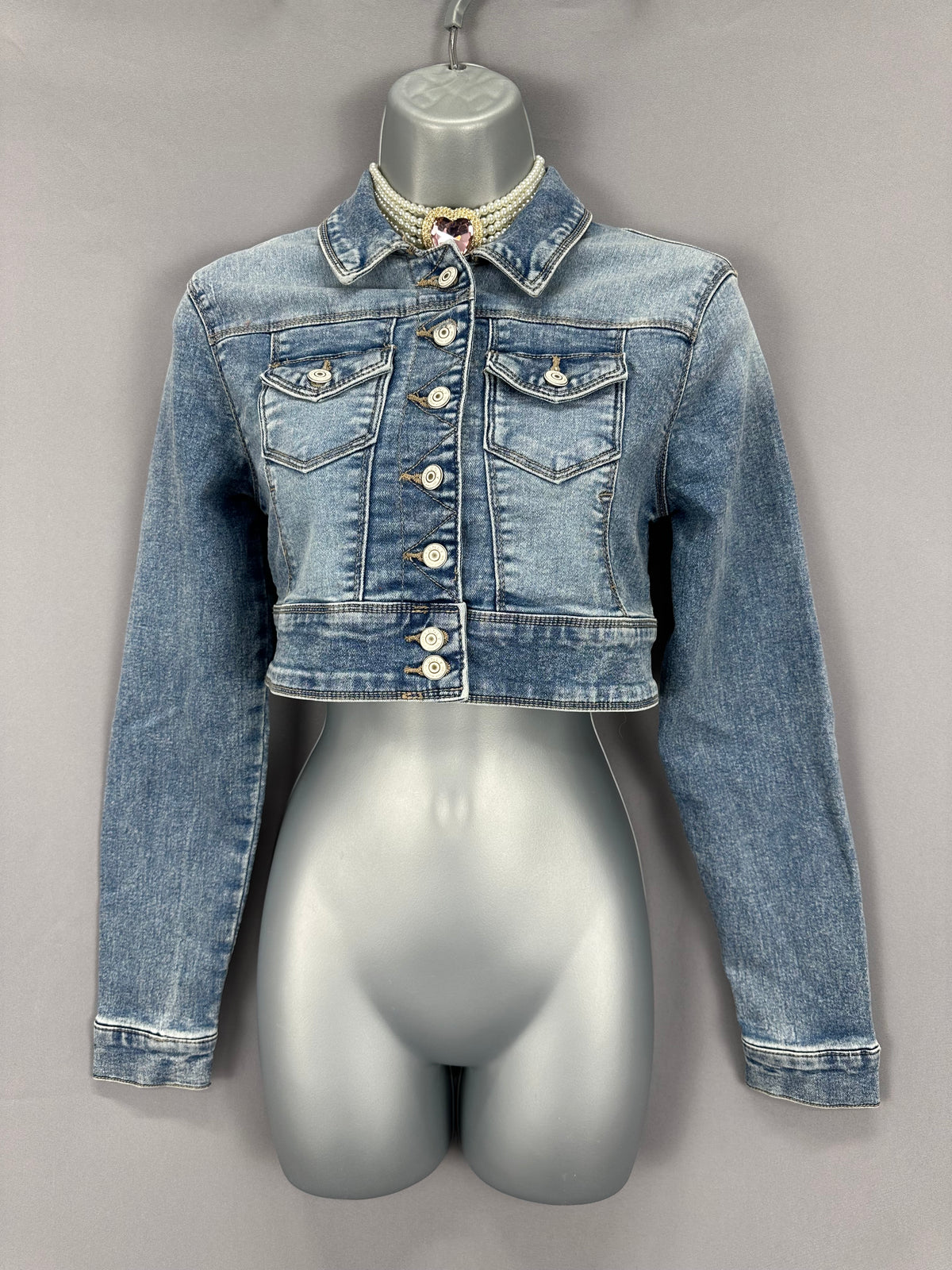 Stylish Only pale blue denim smart casual cropped jacket 6