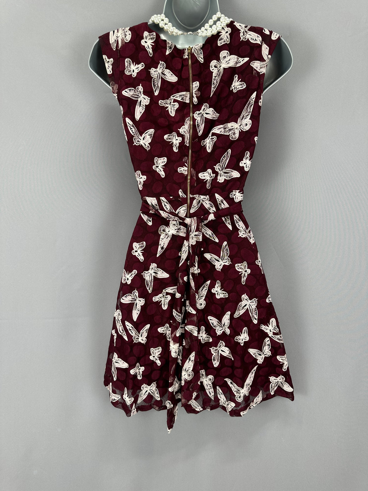 Stunning Mela London white/ burgundy netted butterfly sleeveless party a-line short dress uk 10