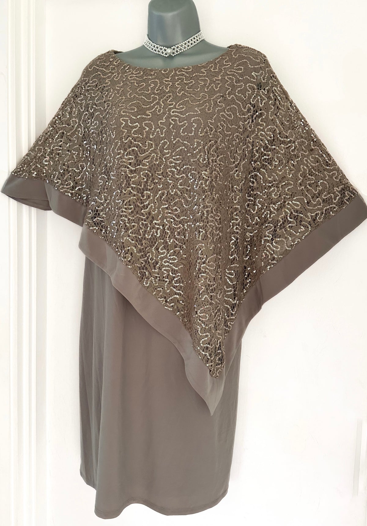 R&M Richard’s mushroom sequin cape style occasion mother of the bride knee length dress size 16