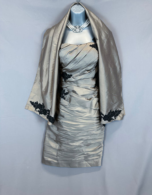 BNWT Irresistible cappuccino appliqué mother of the bride dress with sash  12