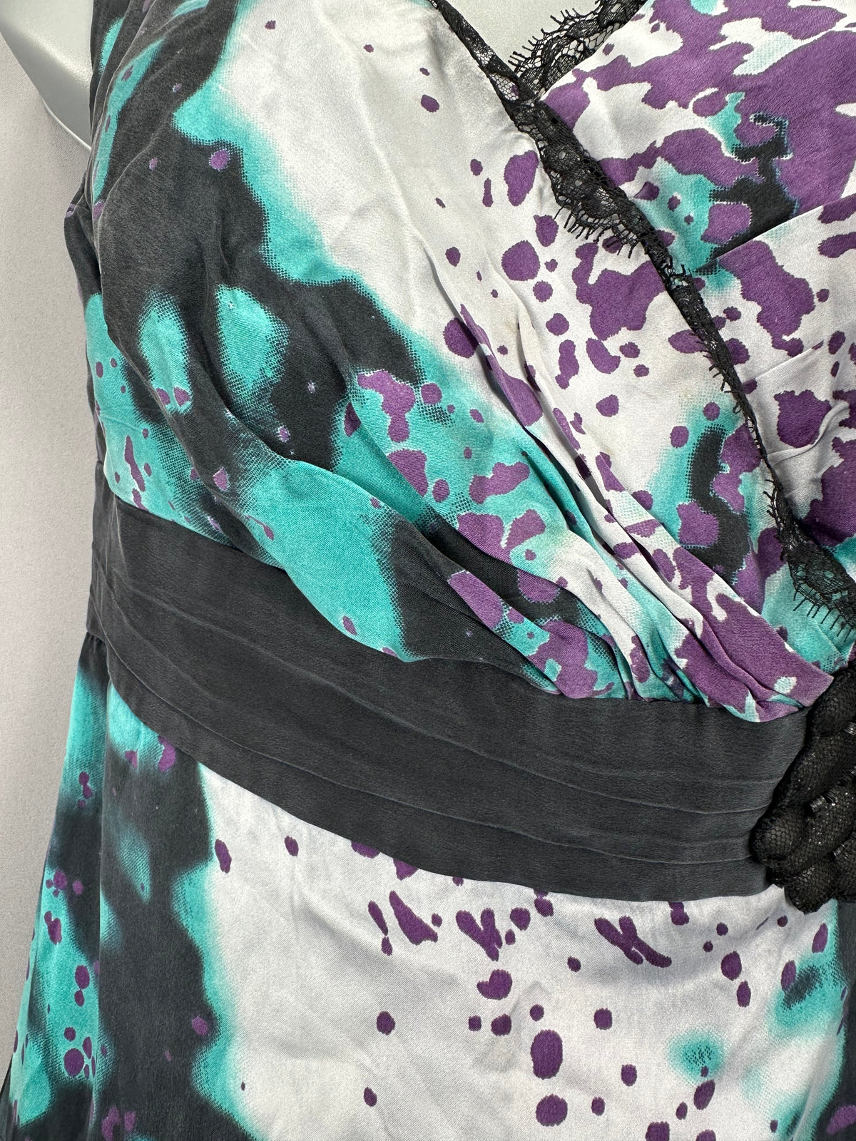 Stunning Linea Raffaelli multi silk jewel floral motif sleeveless black tie knee length dress 14