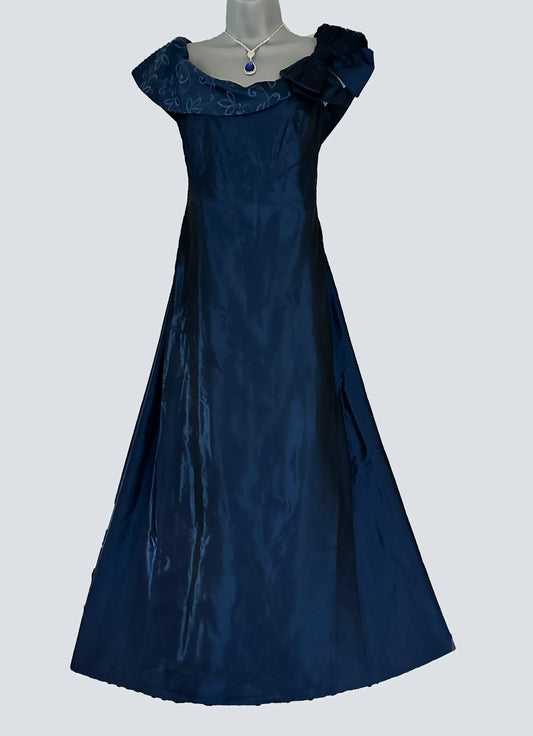 Chou Chou midnight blue embroidered/bow detail occasion long evening dress size 14