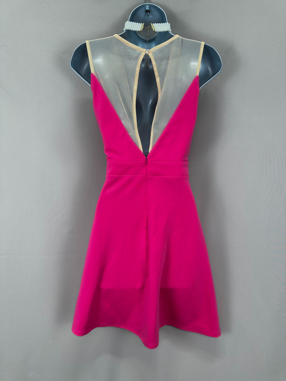 Exquisite new Amy Childs collection pink seed beaded detail night out a-line short party dress uk 10
