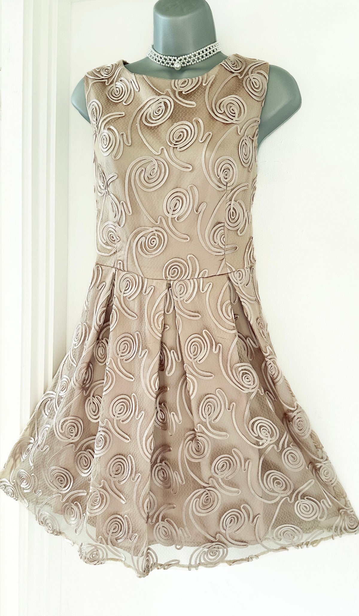 Maya Deluxe appliqué champagne coloured wedding occasion a-line above knee dress size 14