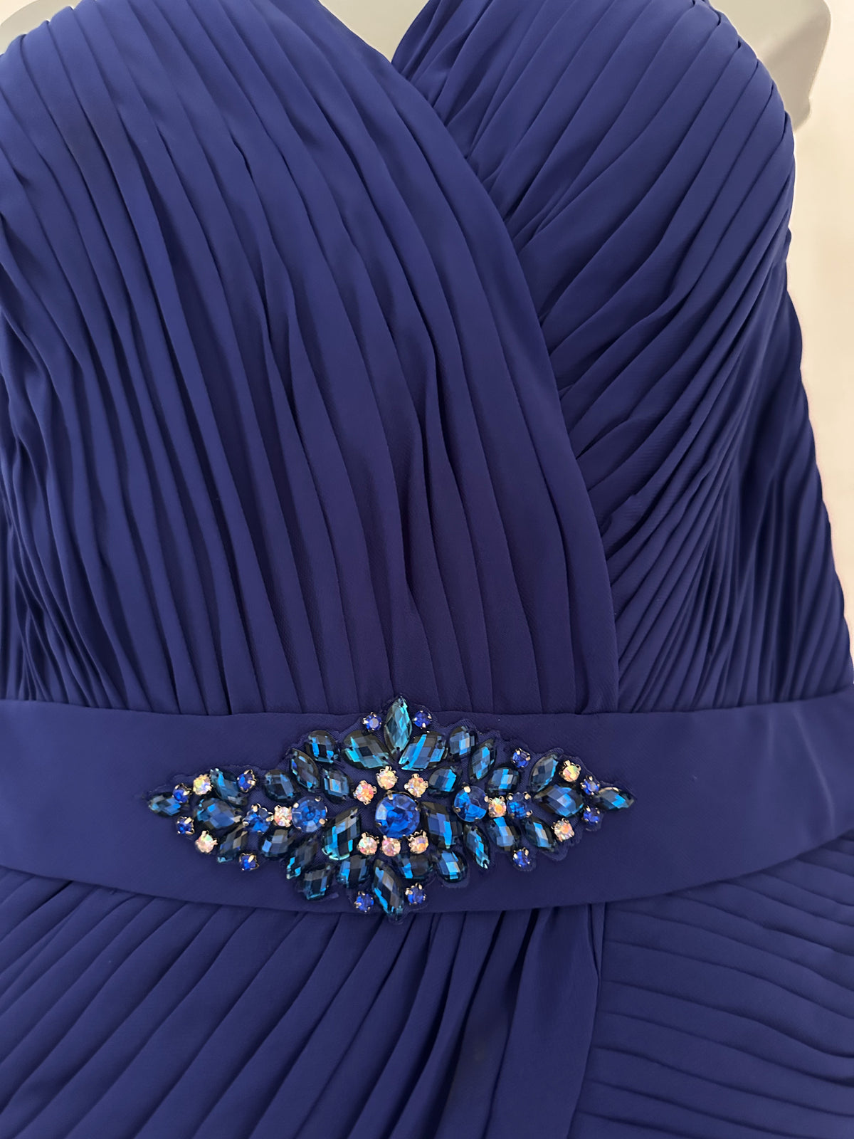 Veni Infantino pleated style jewel midnight blue detail occasion wedding midi dress size 16