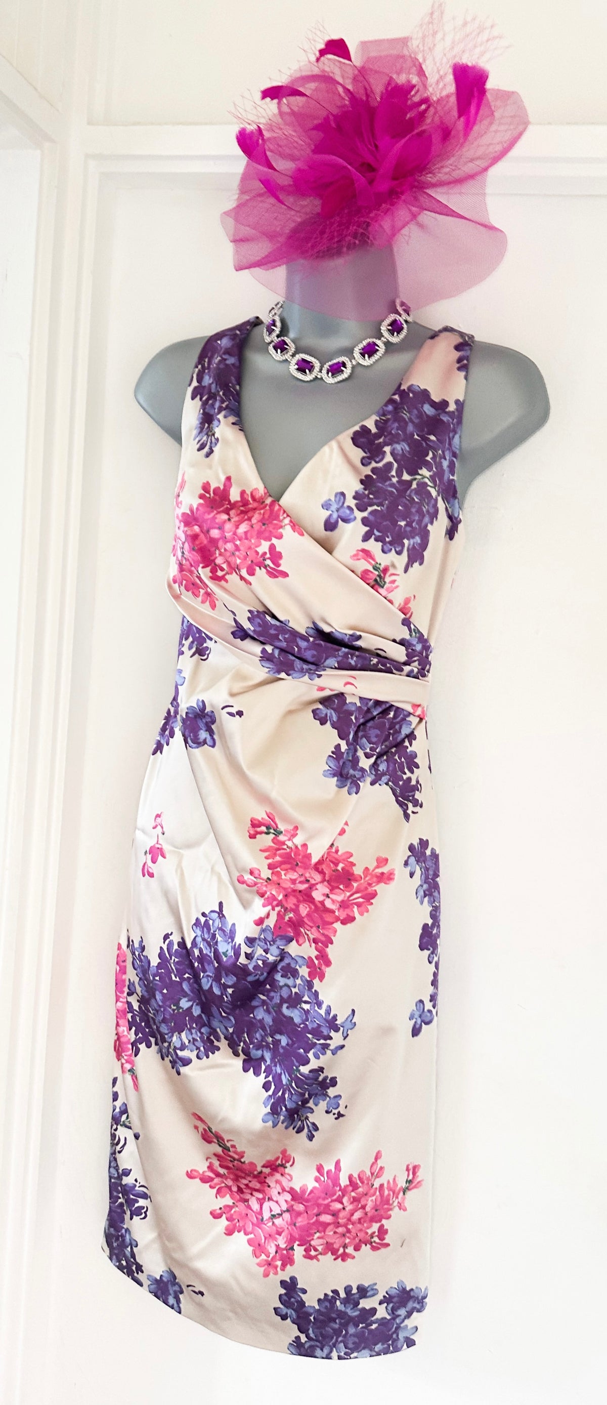 BNWT Coast multi floral printed satin style wedding knee length stunning dress 12