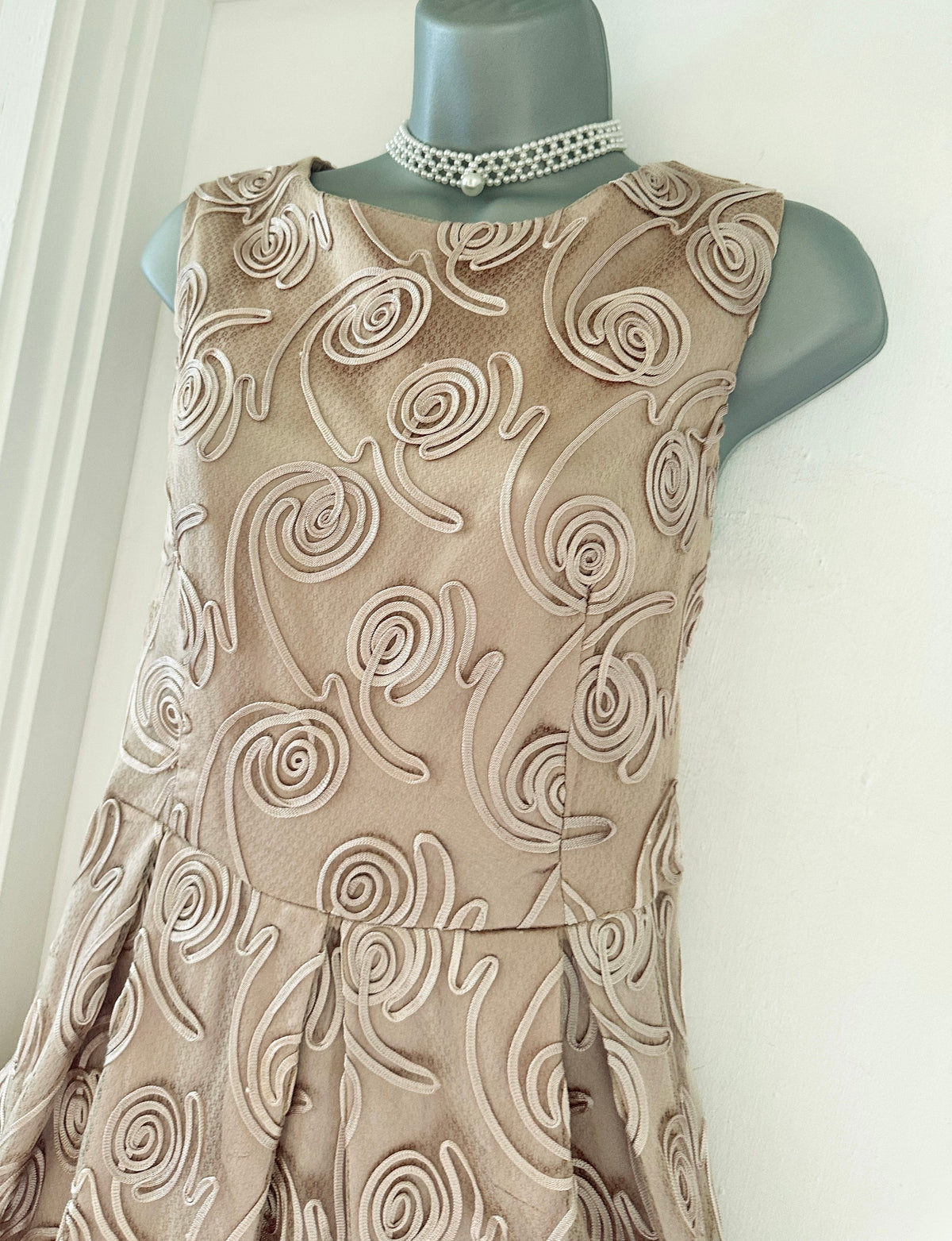 Maya Deluxe appliqué champagne coloured wedding occasion a-line above knee dress size 14