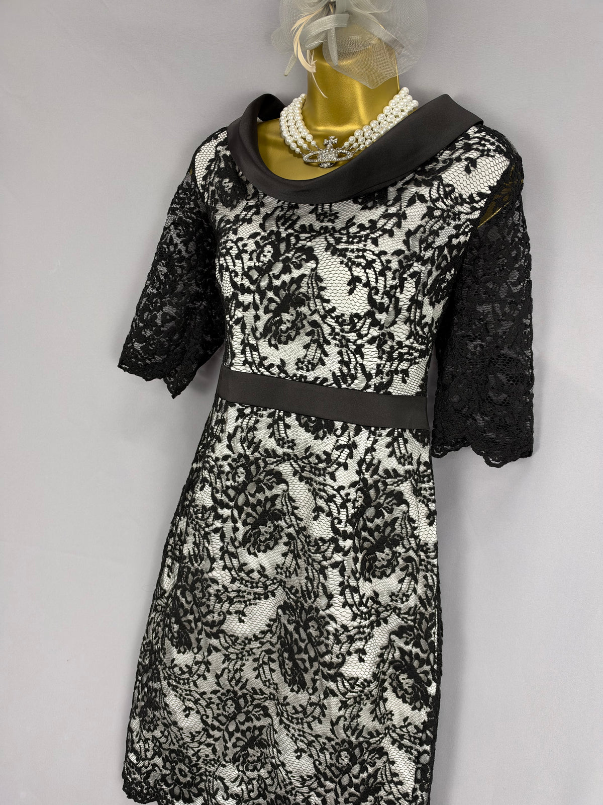 Stunning Izabella black & white lace cowl neck mother of the bride/groom wedding guest  dress uk 12