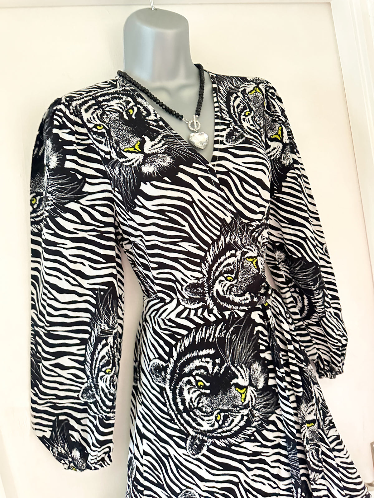 Karen millen mono lion/zebra print wrap style long stunning dress size 8