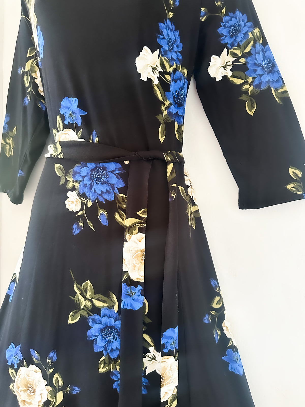 Wallis black floral belted 3/4 sleeve calf length dress size 16