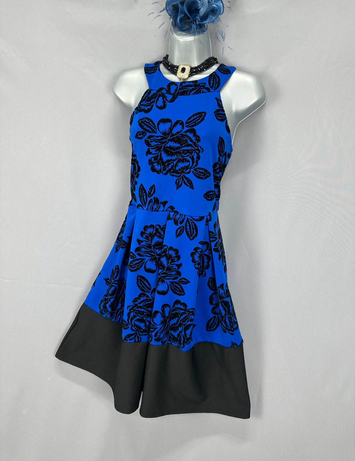 Striking Quiz royal blue& black flocked detail party above the knee sleeveless  wedding  dress uk 12