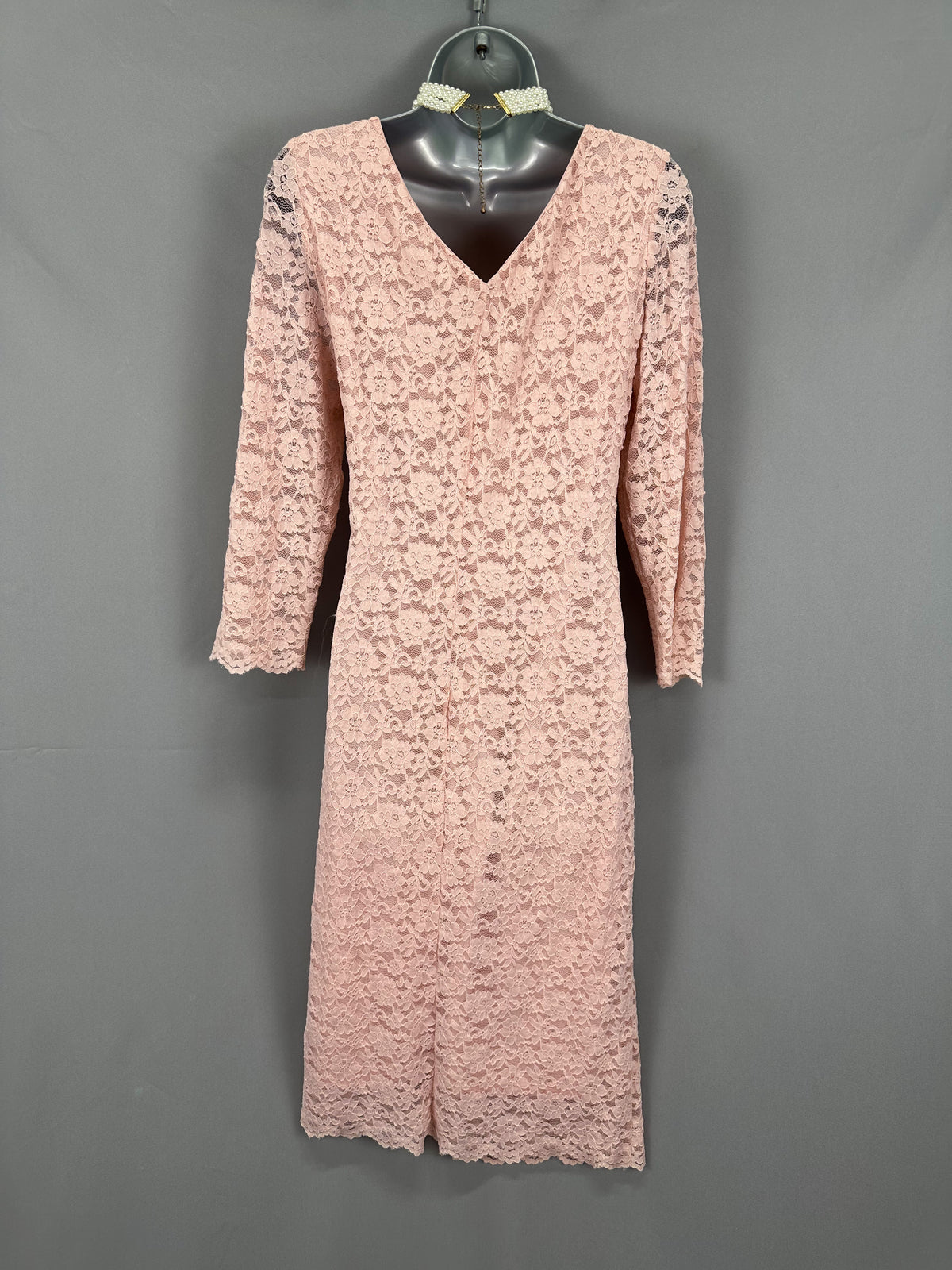 Gina Bacconi pale pink lace stretch 3/4 sleeve v-neck mother of the bride/groom midi dress 16