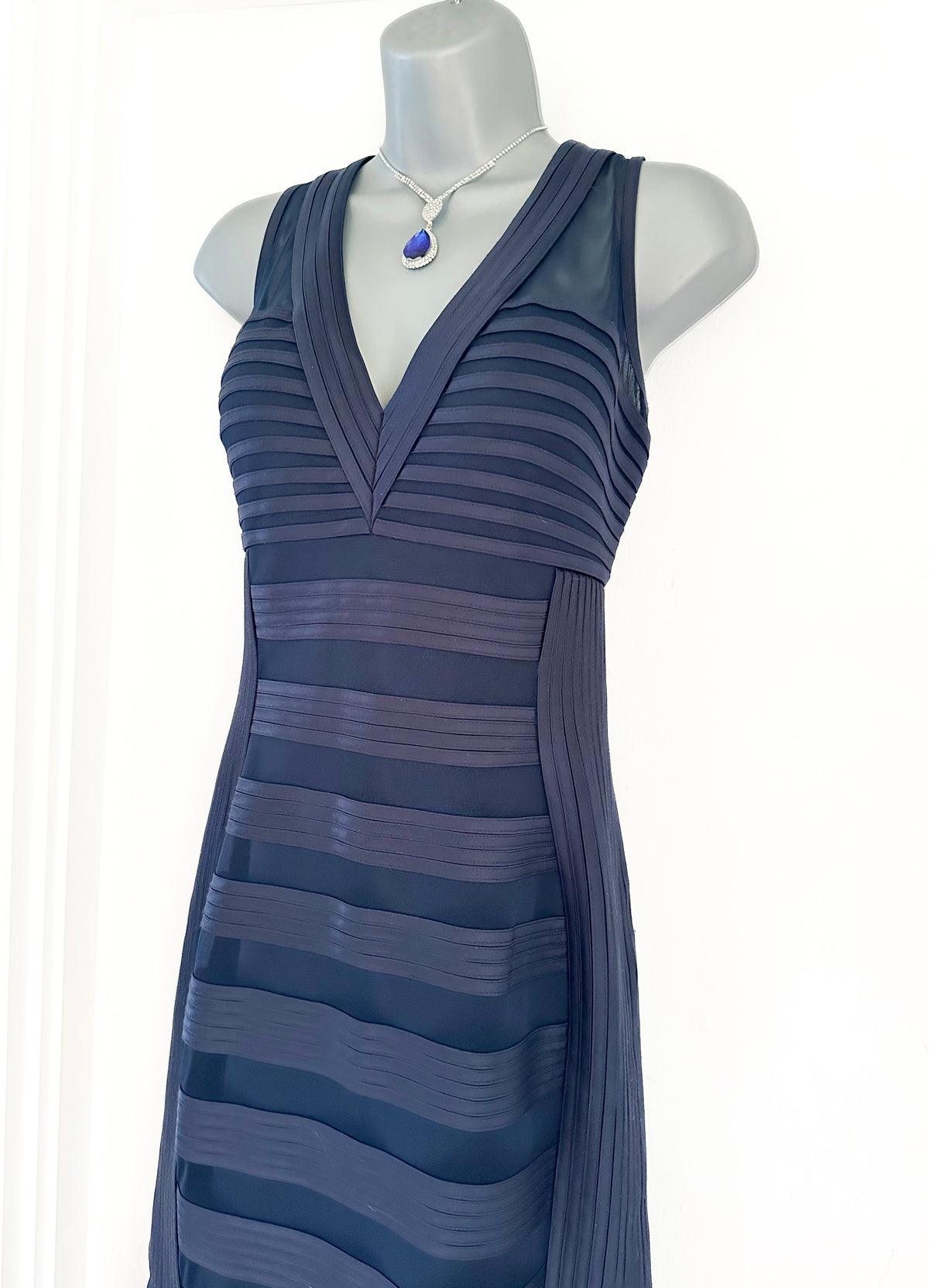 JS Collections navy v-neck evening occasion very long maxi dress size 14
