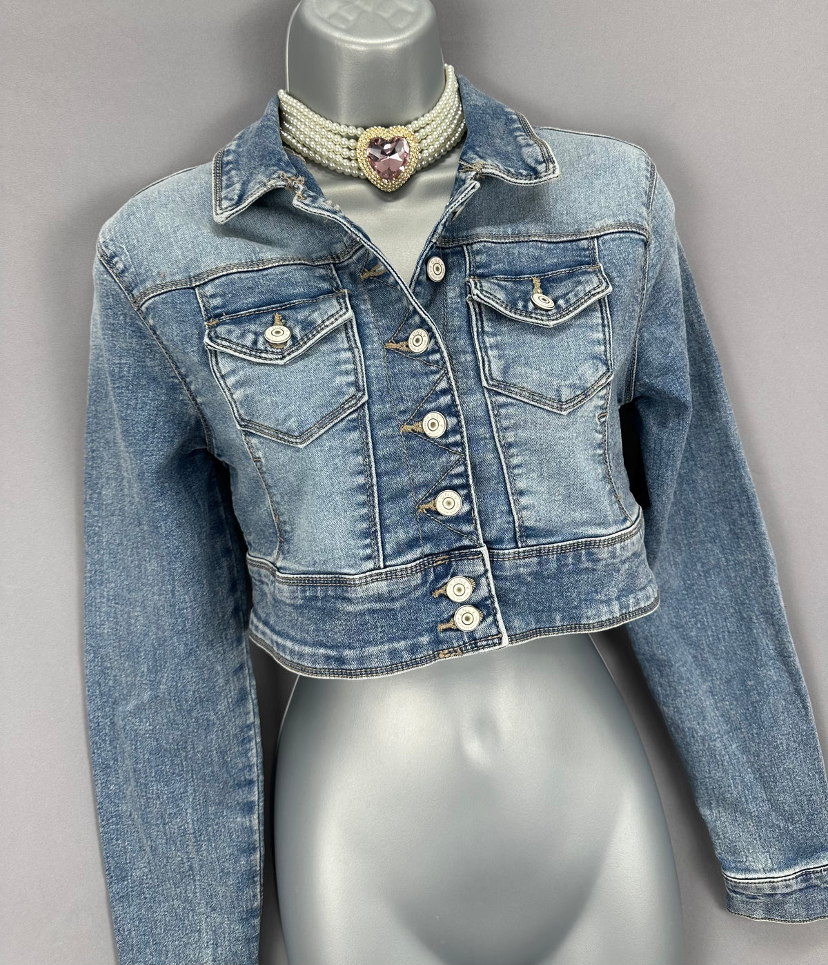 Stylish Only pale blue denim smart casual cropped jacket 6