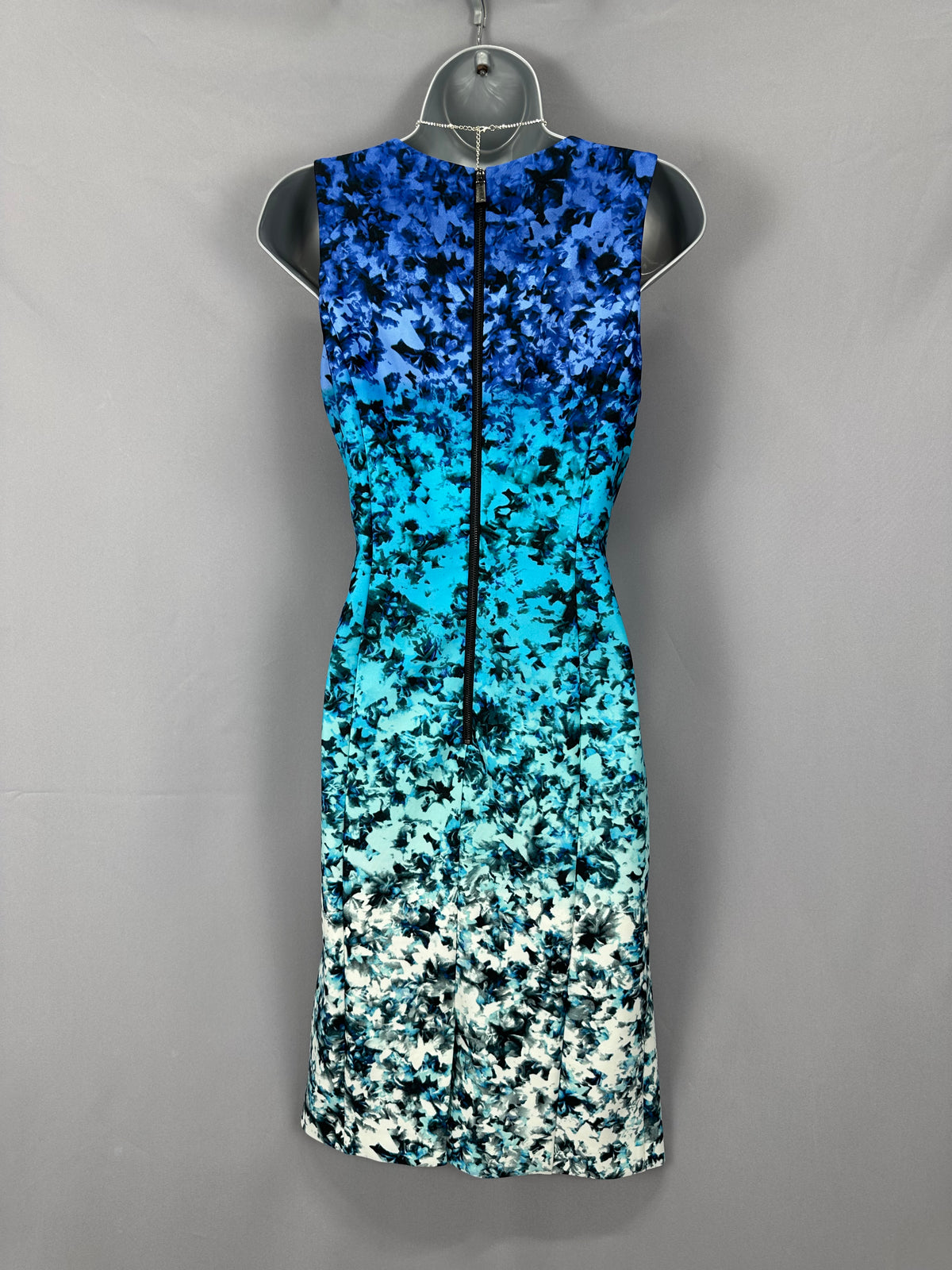 Exquisite Vince Camuto ombré multi print wedding races over the knee dress 10