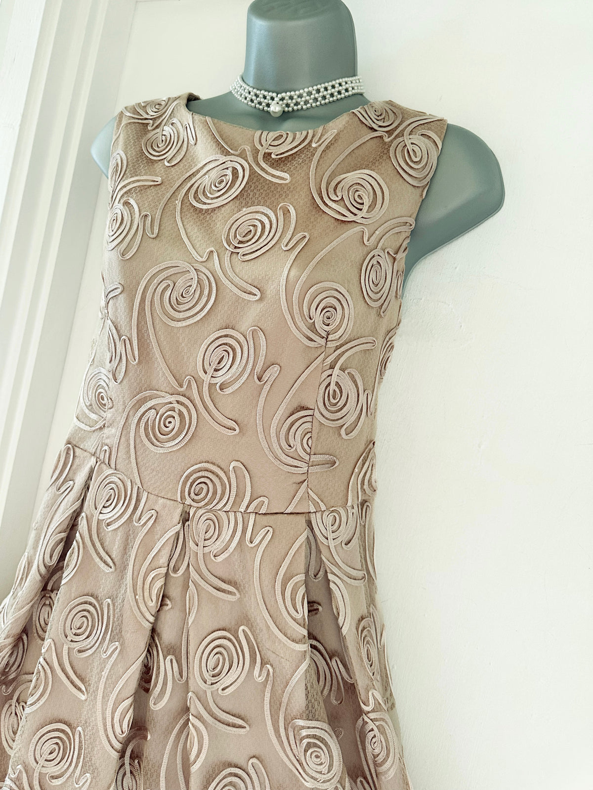 Maya Deluxe appliqué champagne coloured wedding occasion a-line above knee dress size 14