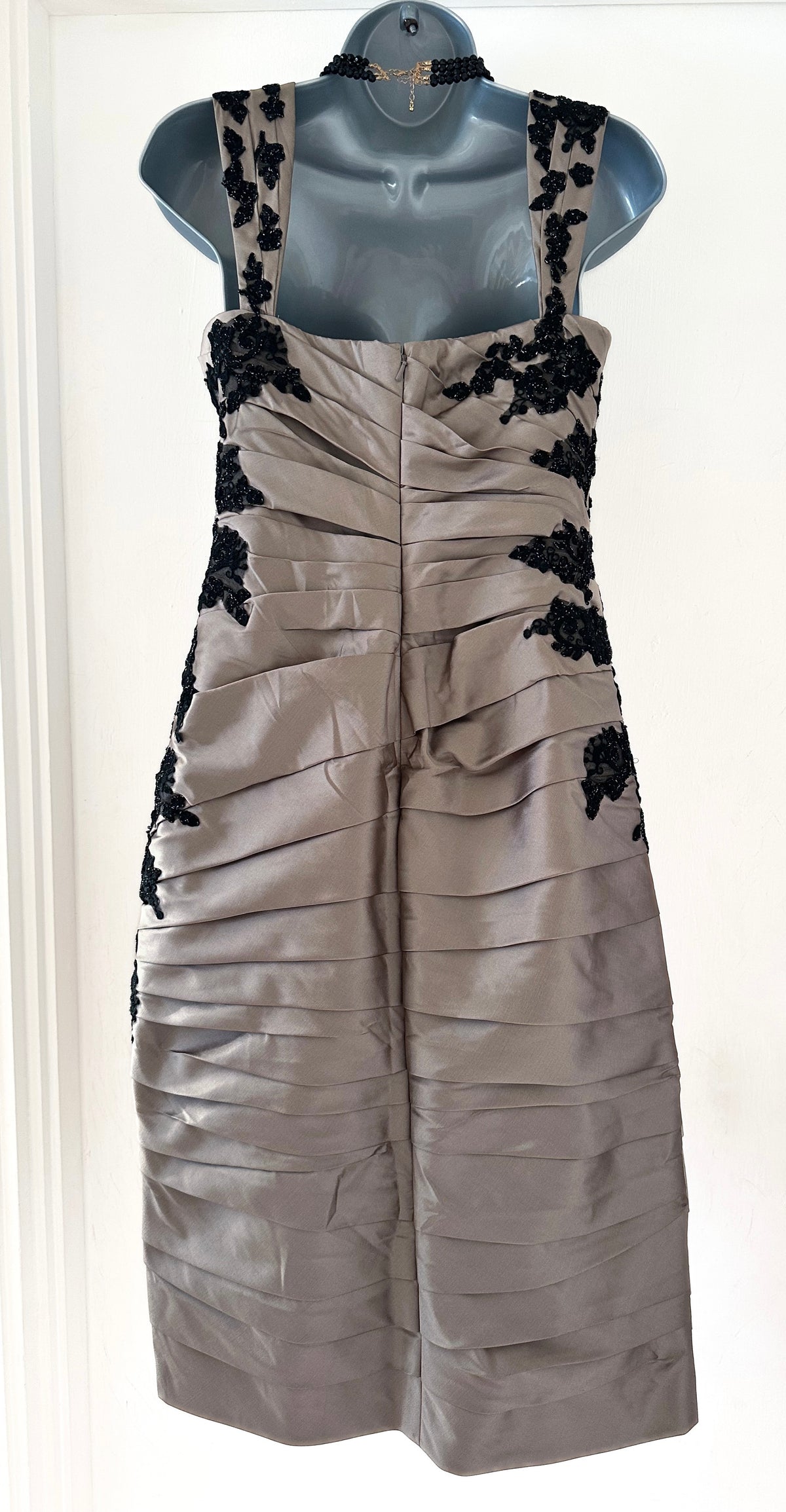 BNWT Irresistible cappuccino appliqué mother of the bride dress with sash  12