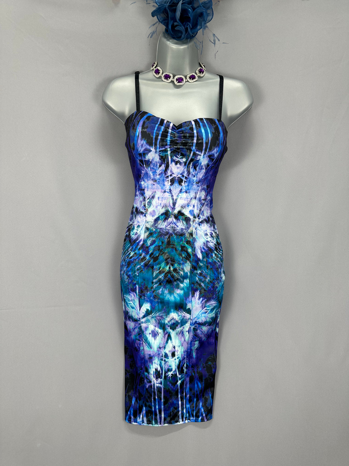 Pretty Lipsy multi printed races sleeveless padded bust party wedding  knee length dress uk 6
