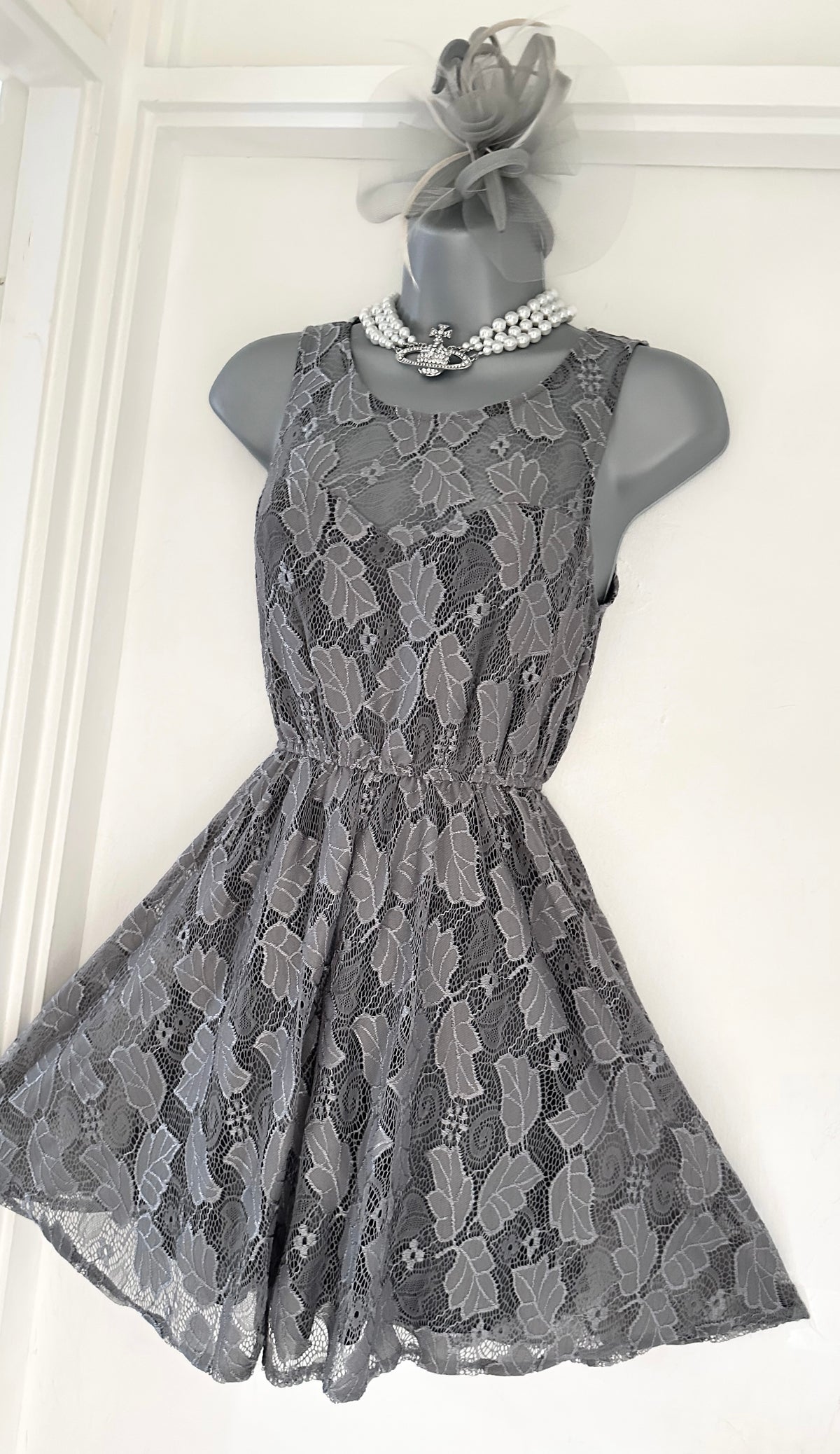 Mela London grey lace elasticated waist sleeveless a-line short occasion dress 8