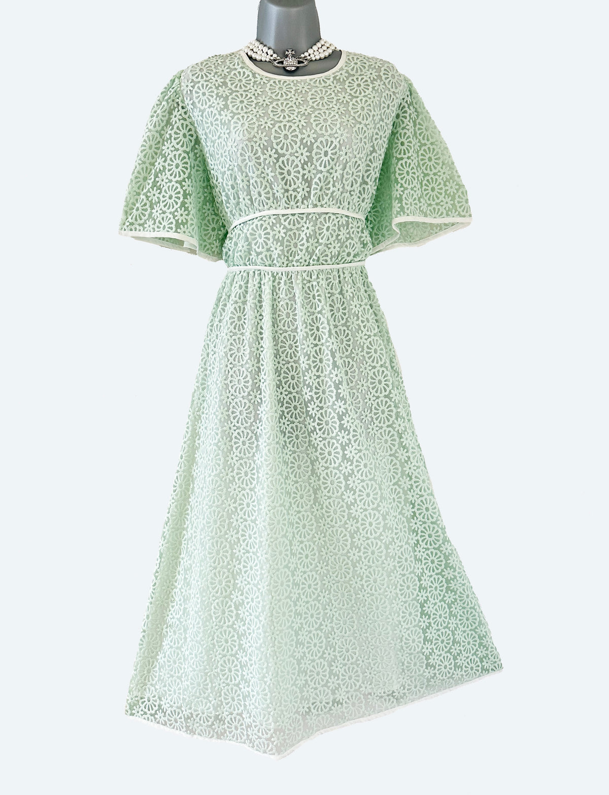 Bnwt labelrail x Olivia & Alice mint/white embroidery occasion long dress with back detail 14