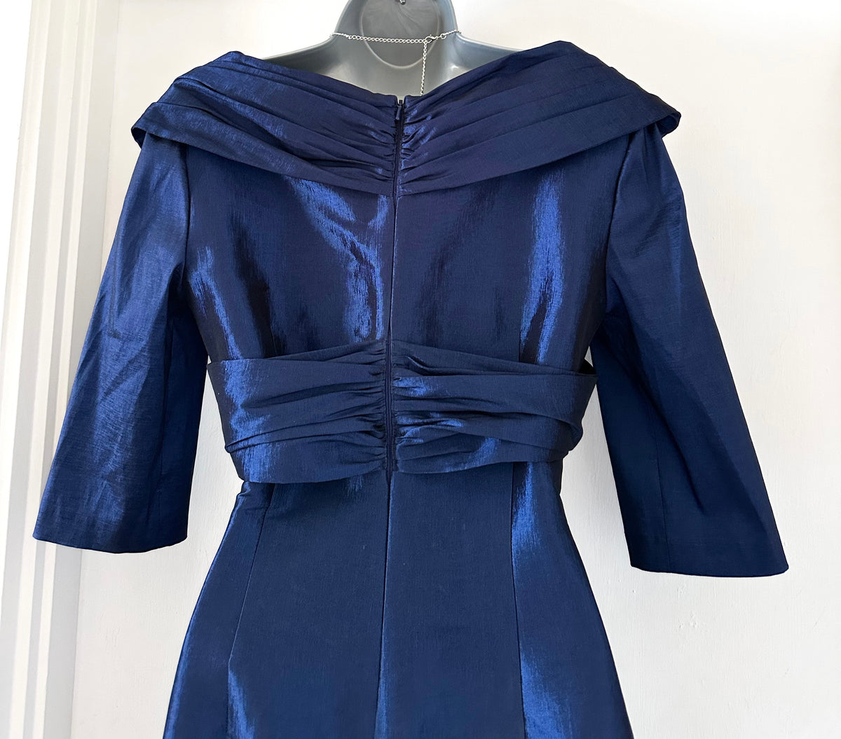 Ispirato navy shiny 3/4 sleeve fitted mother of the bride occasion midi dress size 10