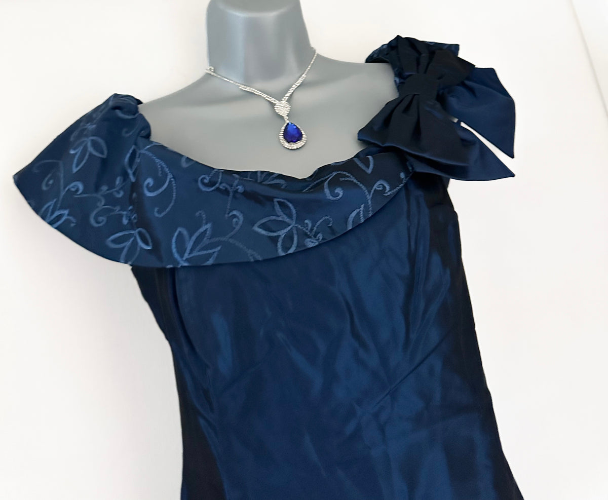 Chou Chou midnight blue embroidered/bow detail occasion long evening dress size 14