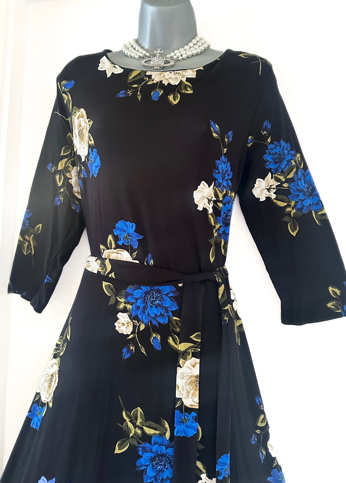Wallis black floral belted 3/4 sleeve calf length dress size 16